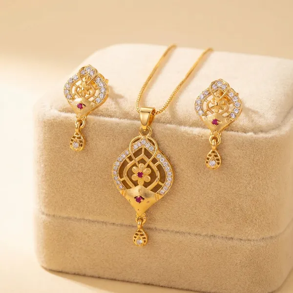 Gold_Toned_Floral_Pendant_Necklace_Set_With_Matching_Earrings