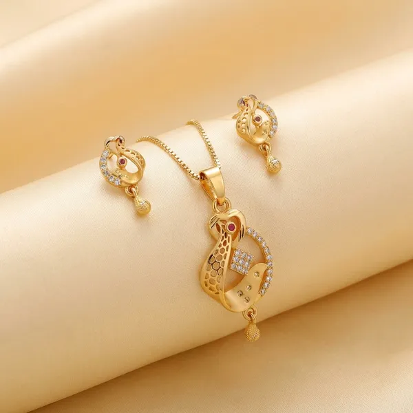 Elegant_Golden_Peacock_Pendant_Necklace_Set_With_Matching_Earrings
