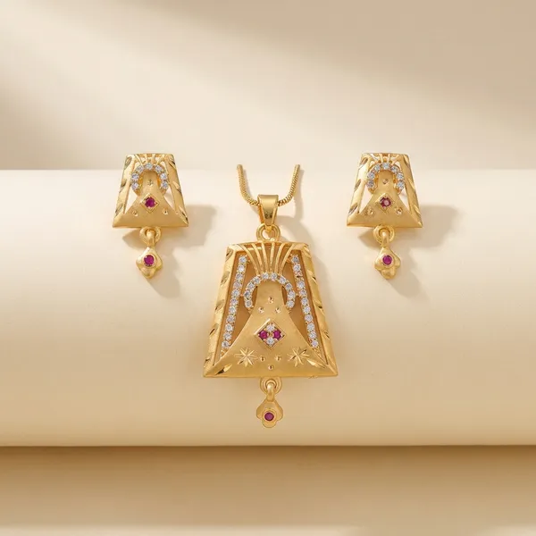 Elegant_Gold_Plated_Pendant_Necklace_Set_With_Matching_Earrings