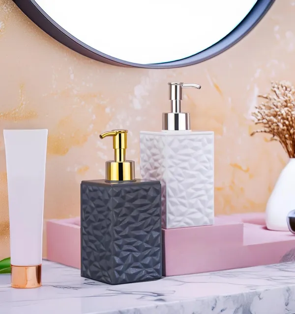 Multicolour_Aroma_Liquid_Soap_Dispenser_Modern_Design_With_Chrome_Pump