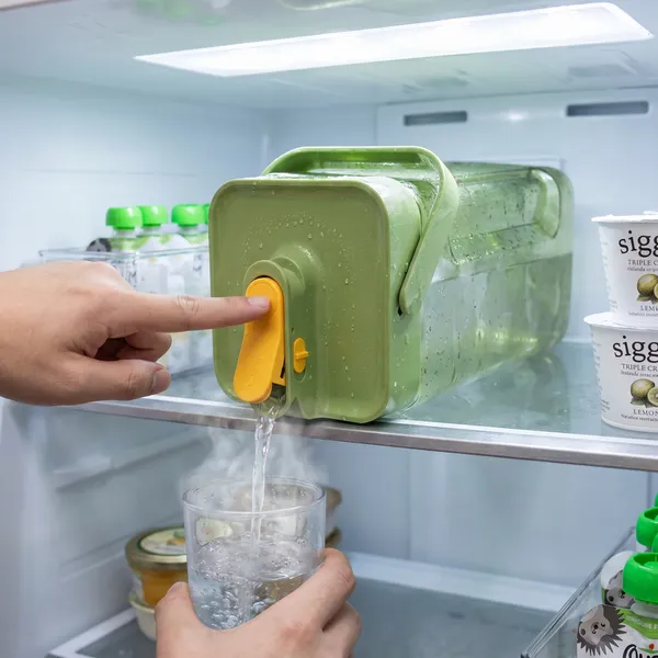Dimazofly_3500_ml_Water_Pitcher_for_Refrigerator_Door,_Clear_Square_Drink_Dispenser_with_Measurement_Markings,_Durable_Plastic_Infusion_Carafe_for_Iced_Tea_&_Fruit_Water_(_Pack_Of_1_)