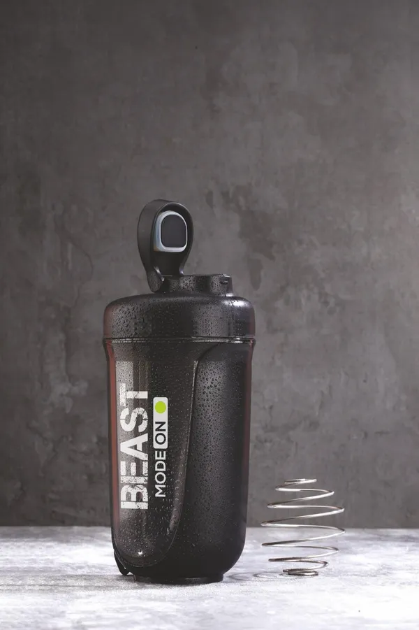 Black_Premium_Bottle_Compact_Gym_Shaker_Bottle