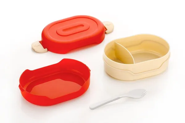 Maroon_Rectangular_Tasty_Lunch_Box_For_Kids