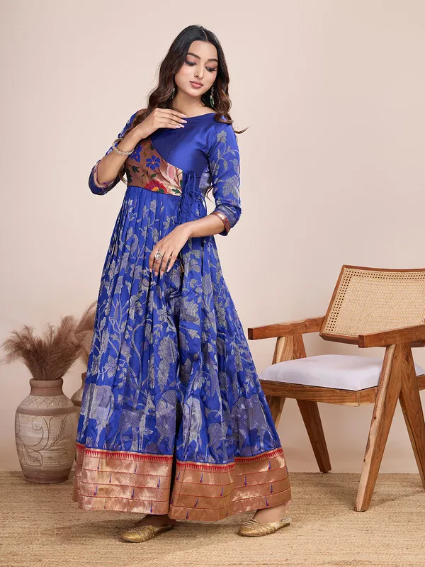Violet_Silk_Woven_Ethnic_Dresses_Gown_For_Women
