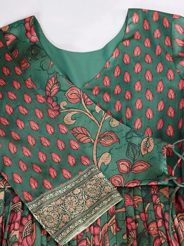 Green_Silk_Blend_Kalamkari_Print_Ethnic_Dresses_Gown_For_Women