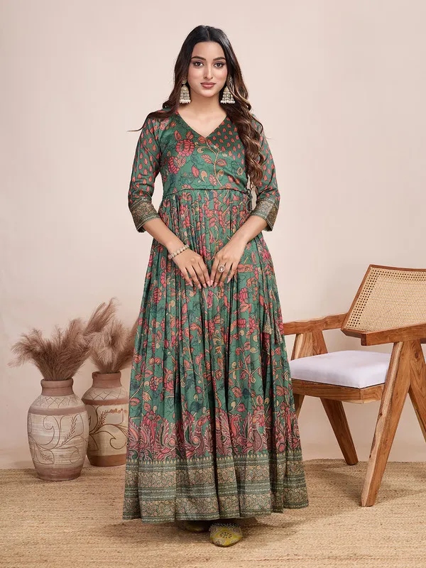 Green_Silk_Blend_Kalamkari_Print_Ethnic_Dresses_Gown_For_Women