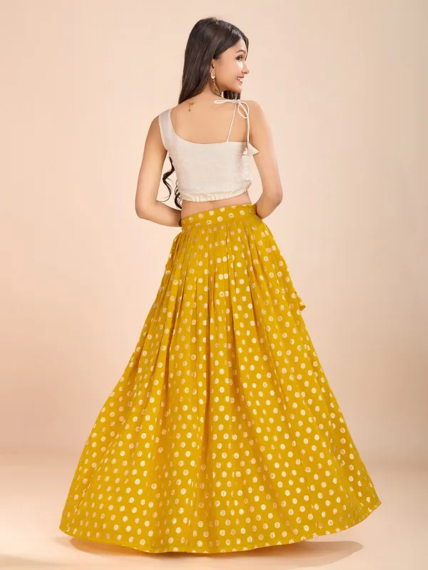 Yellow_Viscose_Butti_Lace_And_Print_Lehenga_Choli_For_Girls