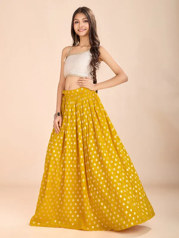 Yellow_Viscose_Butti_Lace_And_Print_Lehenga_Choli_For_Girls