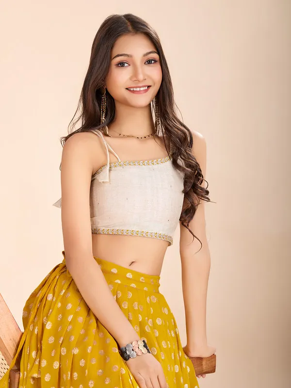 Yellow_Viscose_Butti_Lace_And_Print_Lehenga_Choli_For_Girls