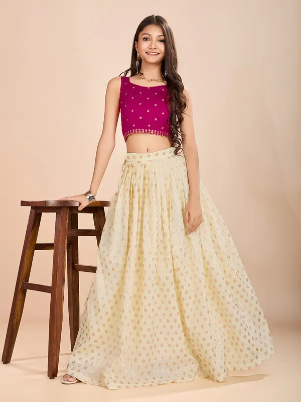 Pink_Viscose_Butti_Embroidery_Zari_Weaving_Lehenga_Choli_For_Girls