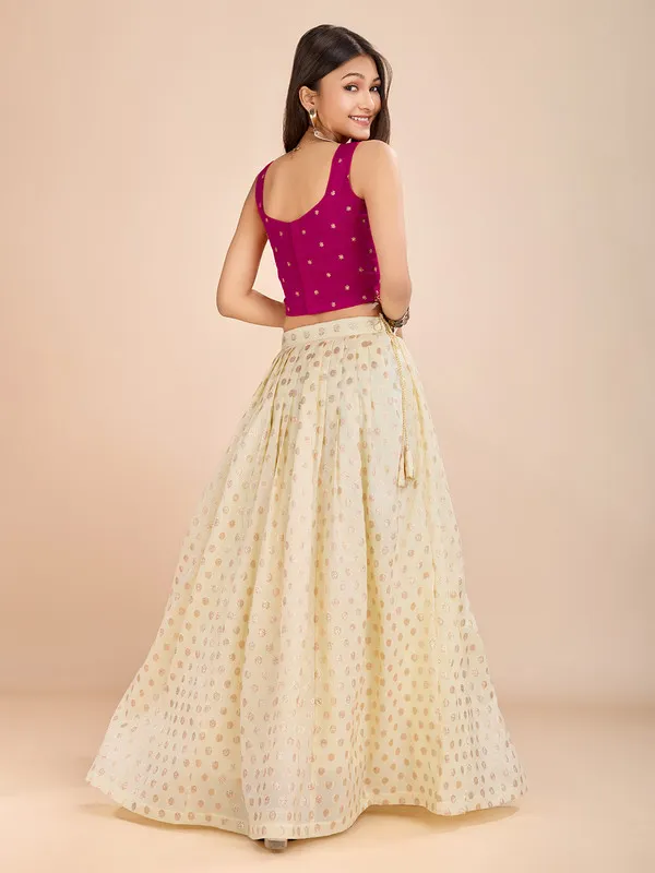 Pink_Viscose_Butti_Embroidery_Zari_Weaving_Lehenga_Choli_For_Girls