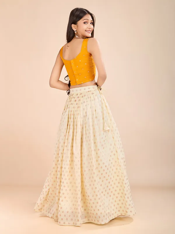 Yellow_Viscose_Butti_Embroidery_Zari_Weaving_Lehenga_Choli_For_Girls