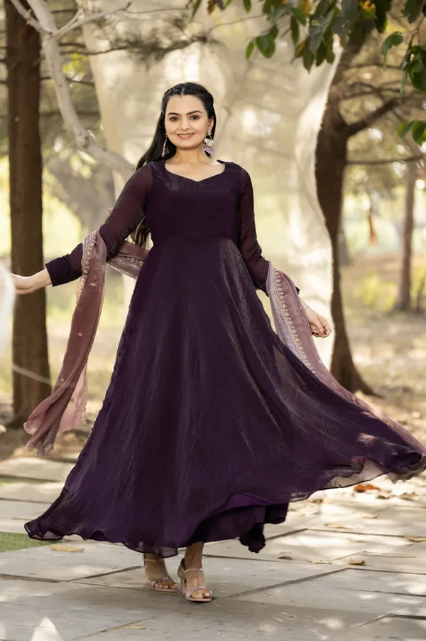 Wine_Space_Silk_Work_And_Scallop_Lace_Ethnic_Dresses_Gown_For_Women