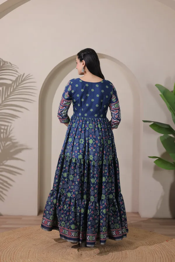 Violet_Silk_Blend_Embroidery_Ethnic_Dresses_Gown_For_Women