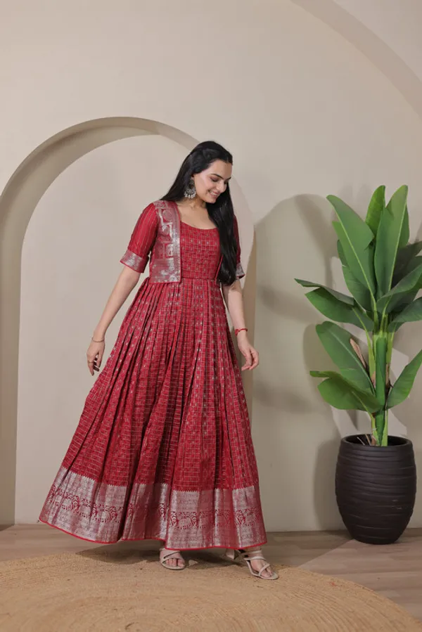Red_Soft_Silk_Zari_Weaving_Ethnic_Dresses_Gown_For_Women