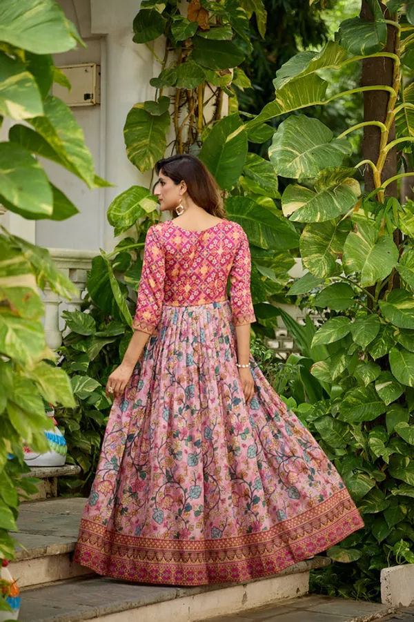 Pink_Silk_Blend_Printed_Ethnic_Dresses_Gown_For_Women