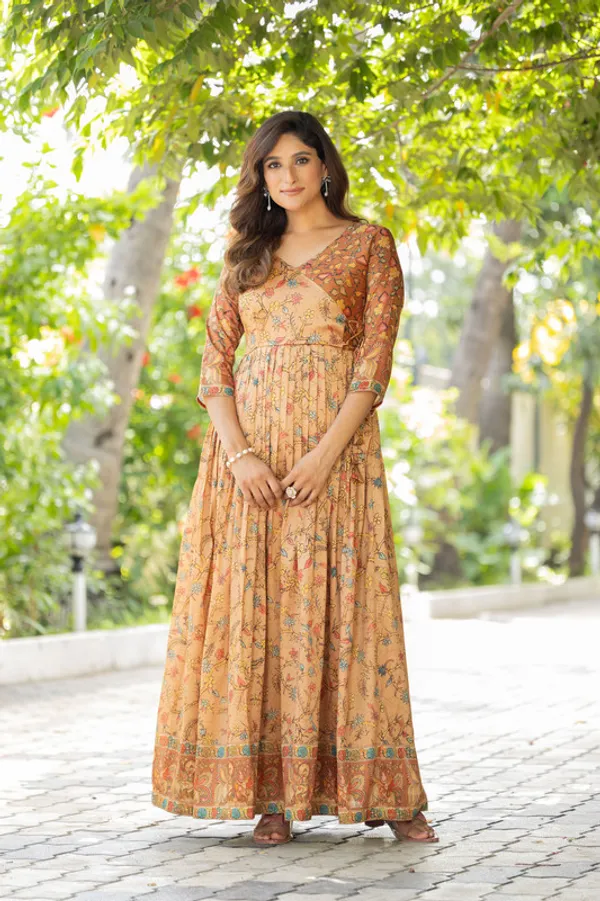 Cream_Silk_Blend_Printed_Ethnic_Dresses_Gown_For_Women
