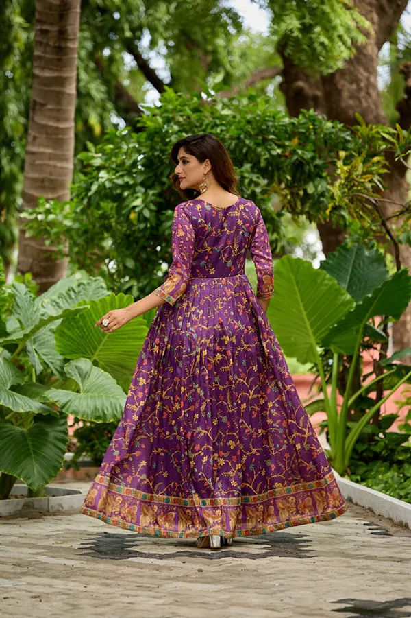 Purple_Silk_Blend_Printed_Ethnic_Dresses_Gown_For_Women