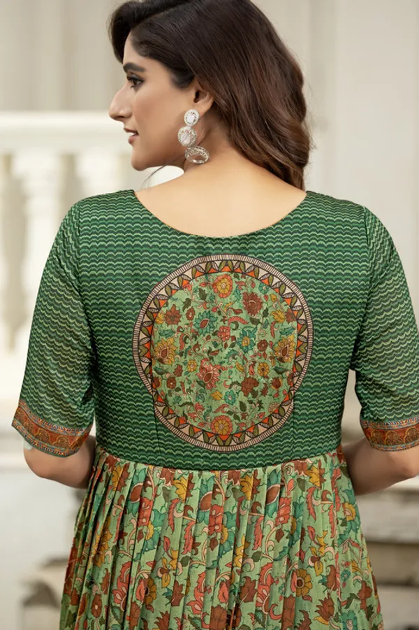 Green_Silk_Blend_Printed_Ethnic_Dresses_Gown_For_Women