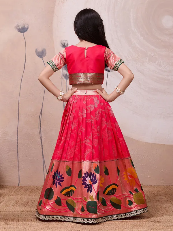 Pink_Silk_Blend_Woven_Lehenga_Choli_For_Girls