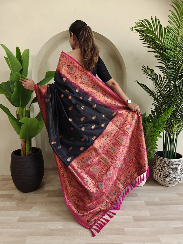 Black_Paithani_Silk_Weaving_Saree_For_Women