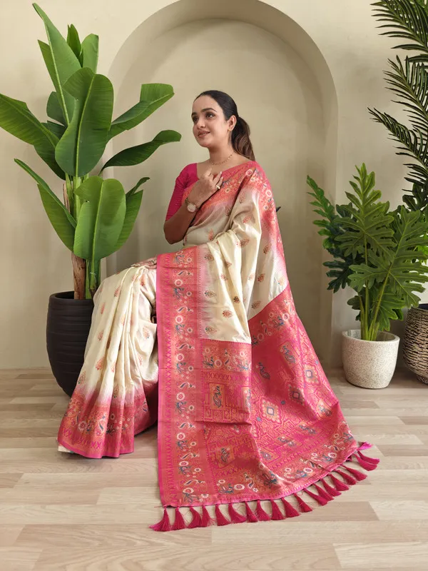 Cream_Paithani_Silk_Weaving_Saree_For_Women