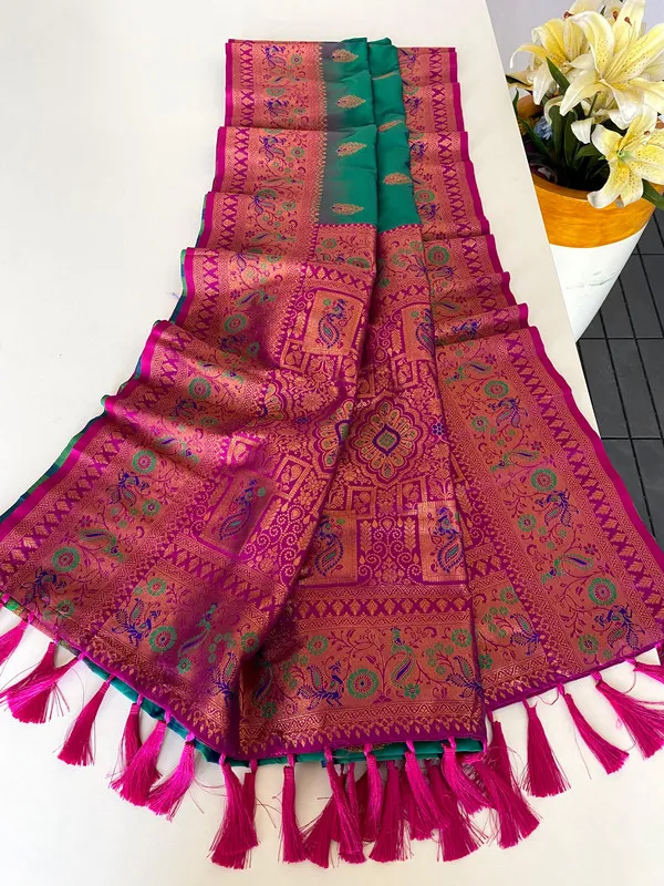 Rama_Paithani_Silk_Weaving_Saree_For_Women