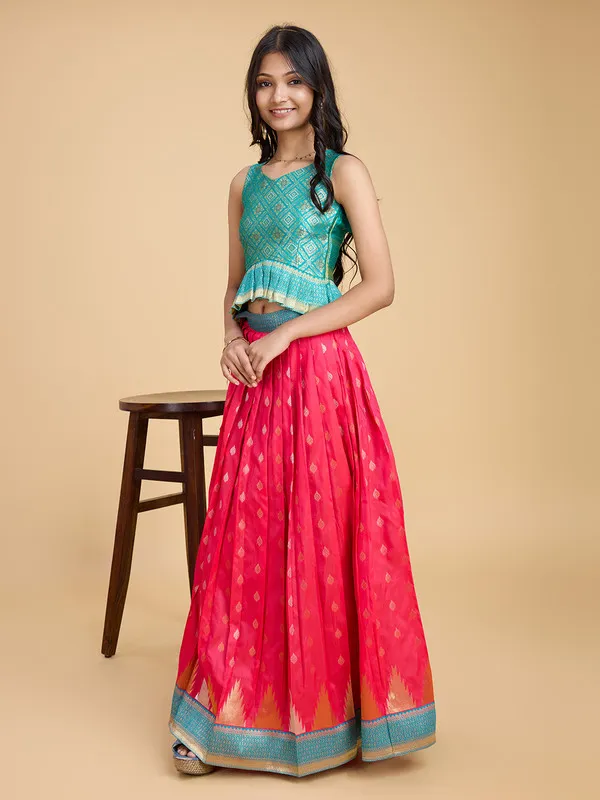 Pink_Silk_Blend_Woven_Lehenga_Choli_For_Girls
