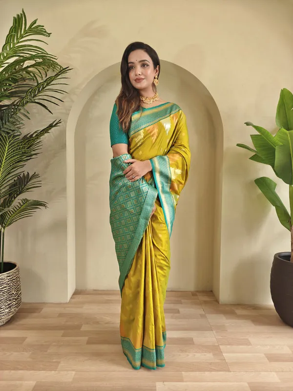 Pista_Silk_Weaving_Saree_For_Women