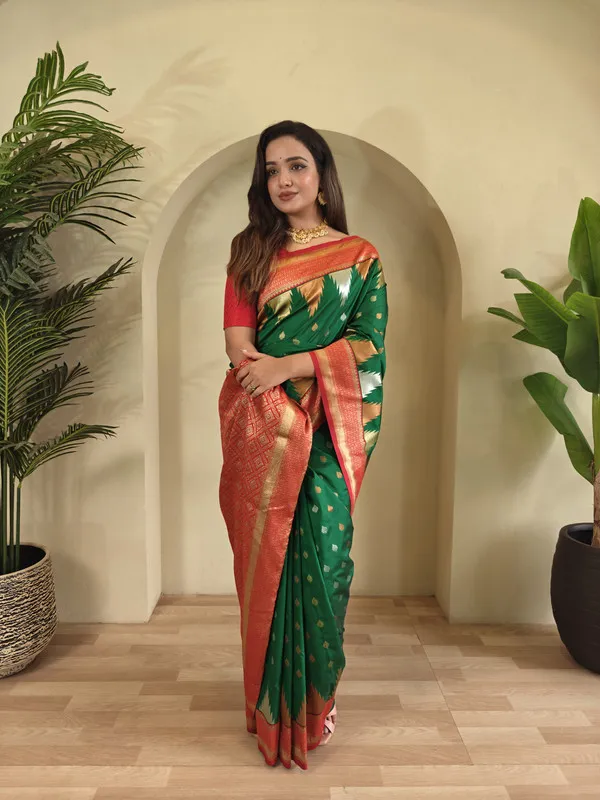 Bottle_Green_Silk_Weaving_Saree_For_Women