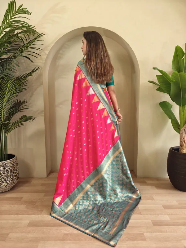 Pink_Silk_Weaving_Saree_For_Women