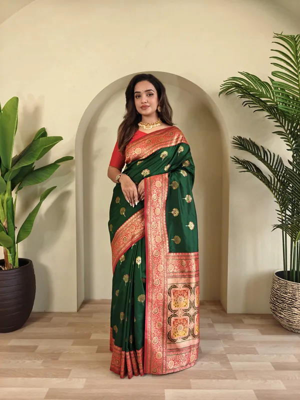 Bottle_Green_Banarasi_Silk_Weaving_Saree_For_Women