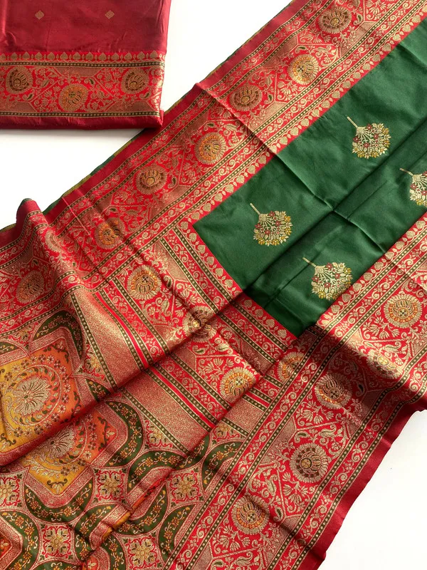 Bottle_Green_Banarasi_Silk_Weaving_Saree_For_Women