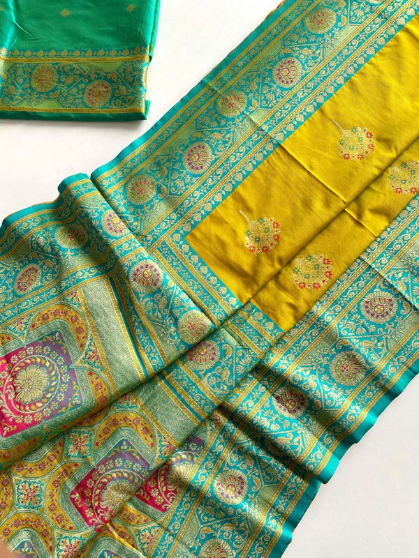 Pista_Banarasi_Silk_Weaving_Saree_For_Women