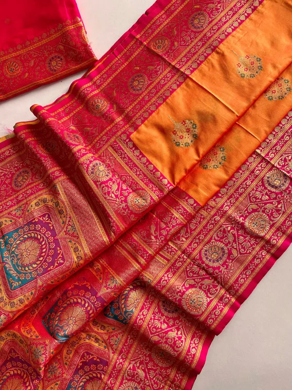 Yellow_Banarasi_Silk_Weaving_Saree_For_Women