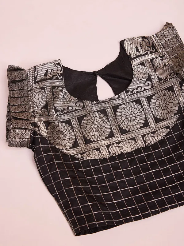 Black_Silk_Woven_Lehenga_Choli_For_Girls