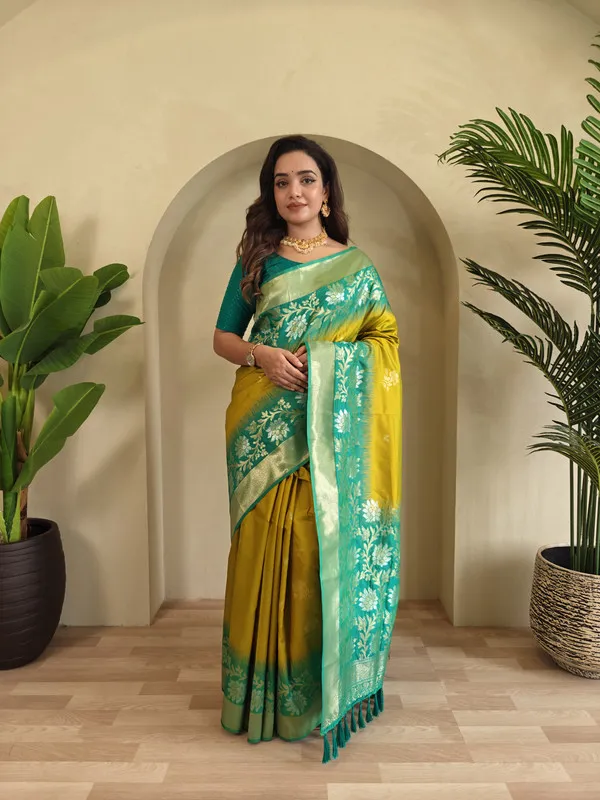 Pista_Silk_Zari_Weaving_Saree_For_Women