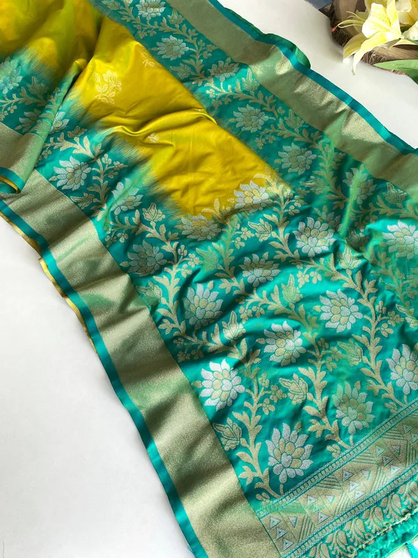 Pista_Silk_Zari_Weaving_Saree_For_Women