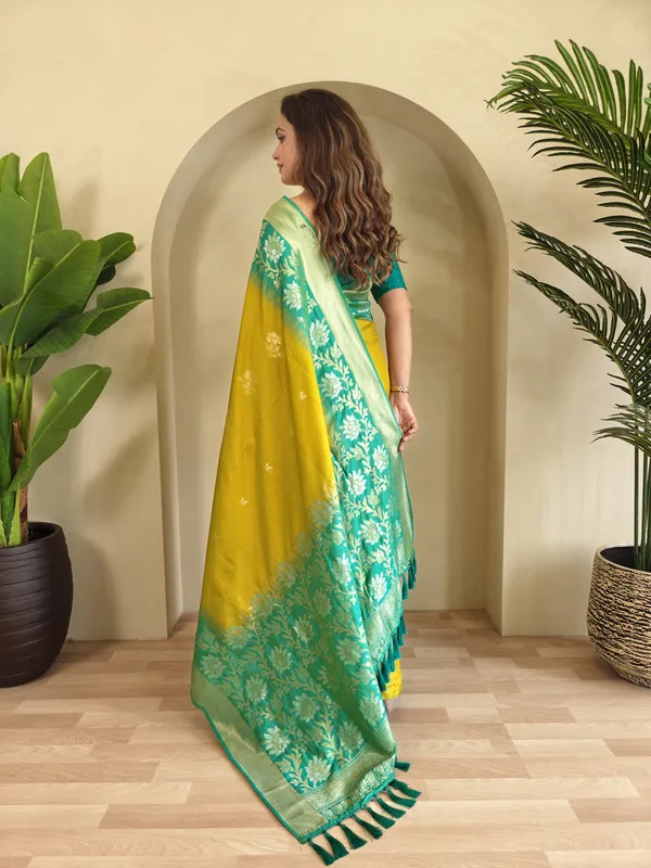 Pista_Silk_Zari_Weaving_Saree_For_Women