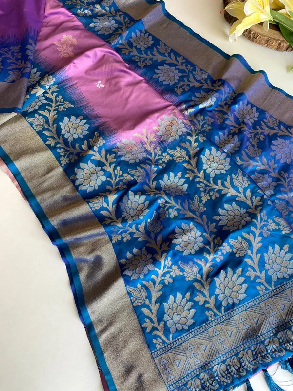 Lavender_Silk_Zari_Weaving_Saree_For_Women