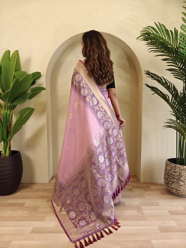 Light_Pink_Silk_Zari_Weaving_Saree_For_Women