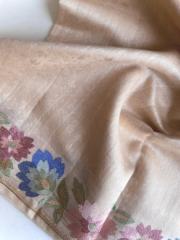 Cream_Tussar_Silk_Embroidery_Saree_For_Women
