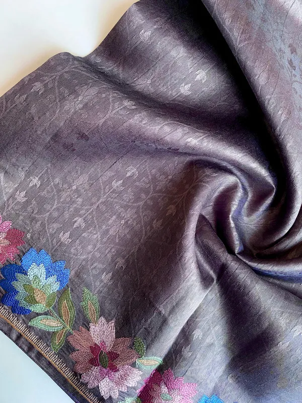 Grey_Tussar_Saree_Embroidery_Saree_For_Women