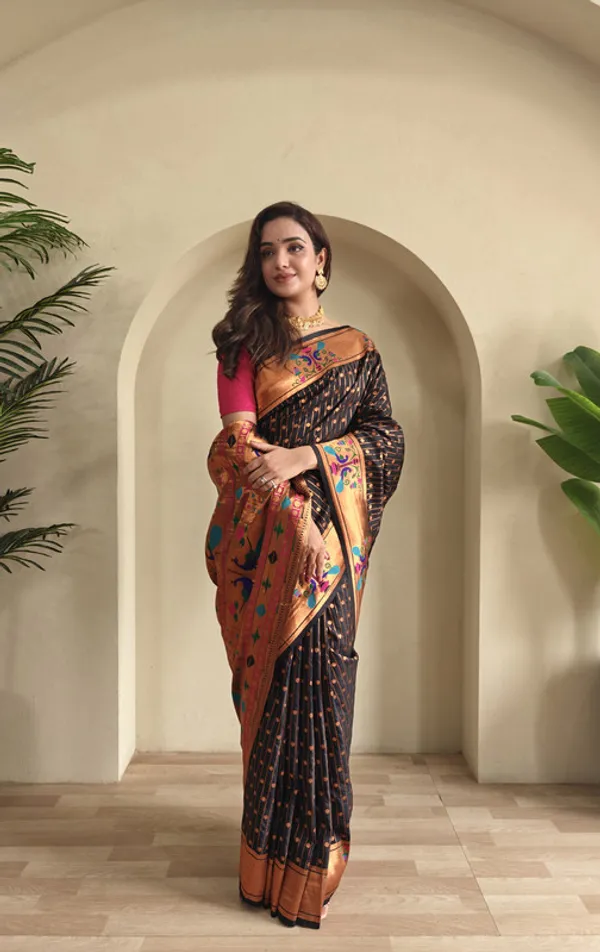 Bottle_Green_Soft_Paithani_Silk_Weaving_Saree_For_Women