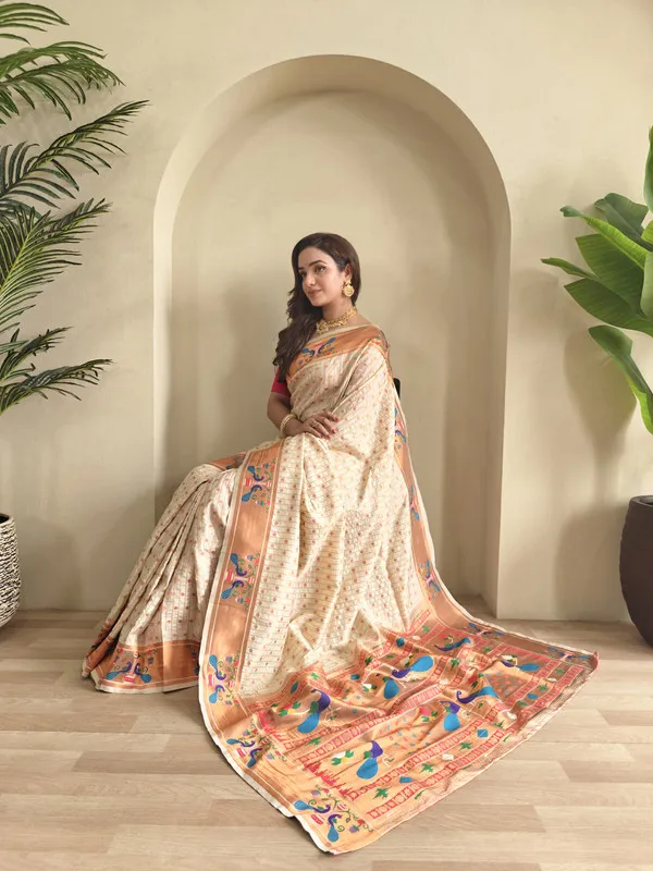 White_Soft_Paithani_Silk_Weaving_Saree_For_Women