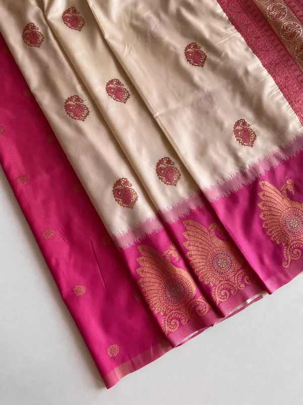 Cream_Silk_Weaving_Saree_For_Women