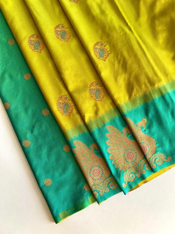 Pista_Silk_Weaving_Saree_For_Women