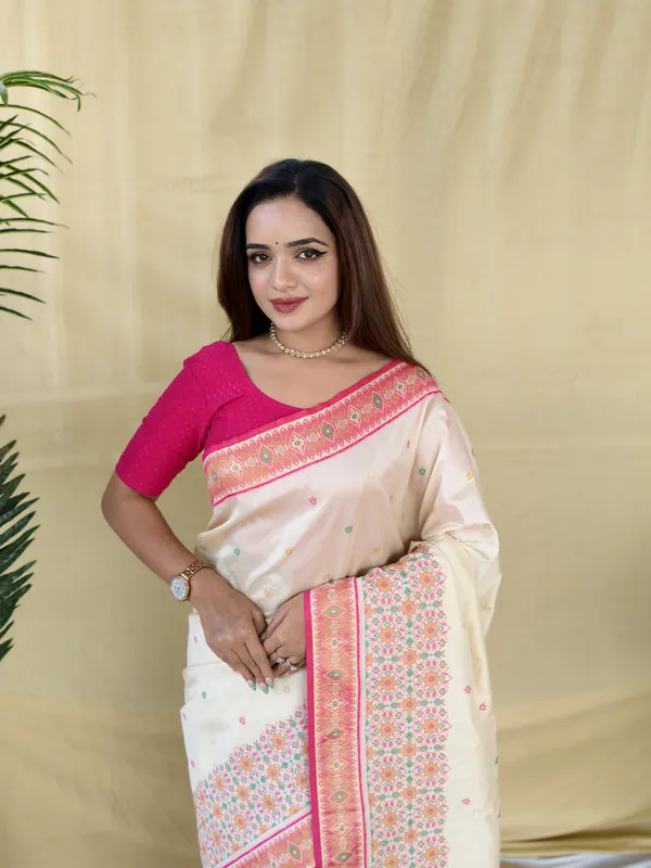 Cream_Soft_Silk_Rich_Zari_Weaving_Saree_For_Women