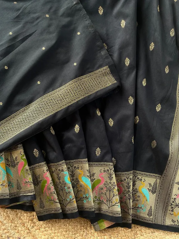 Black_Soft_Silk_Banarasi_Weaving_Saree_For_Women