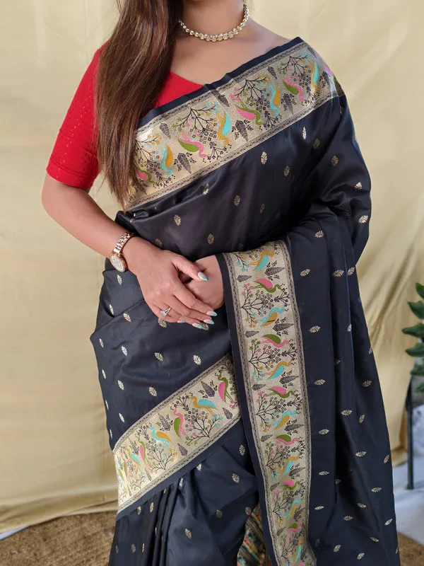 Black_Soft_Silk_Banarasi_Weaving_Saree_For_Women